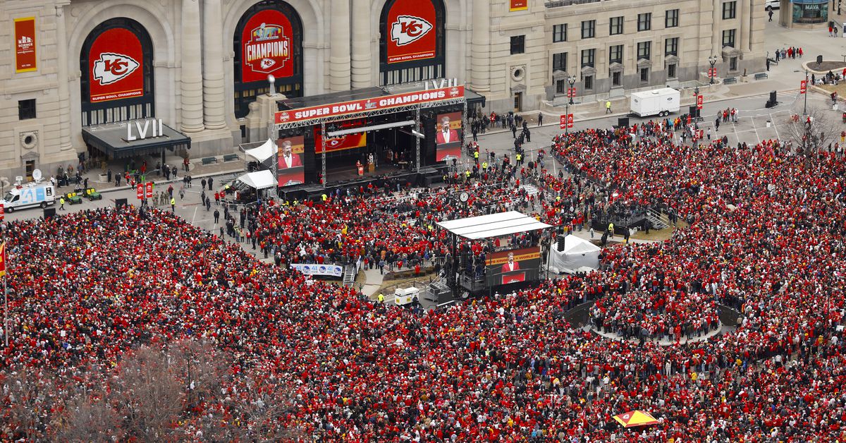 The best moments from the Chiefs’ Super Bowl victory parade