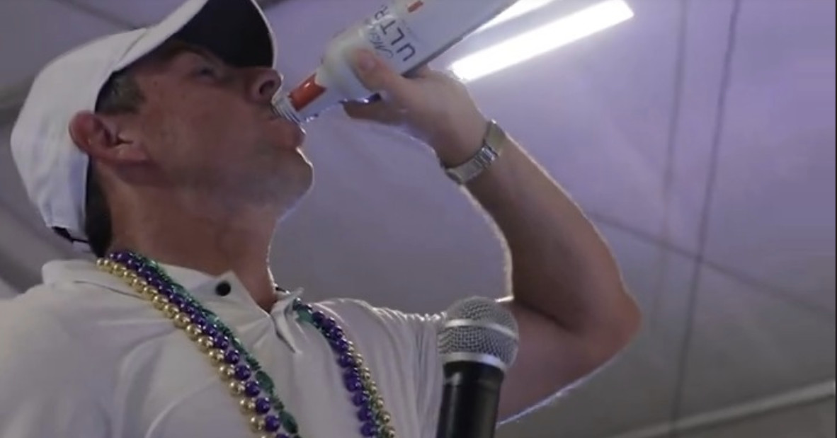 Rory McIlroy goes full Mardi Gras with beads, beers and karaoke amid Zurich Classic win